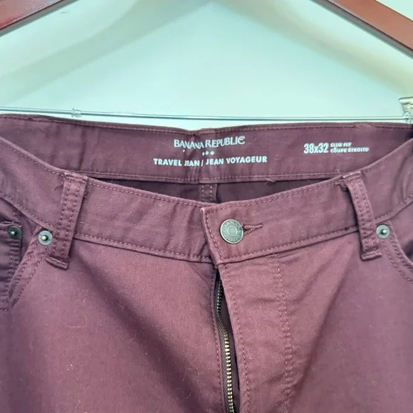 Men's Burgundy banana republic chino pants 38x32 - Picture 3 of 3